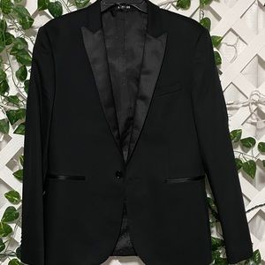Black Express Tuxedo Jacket